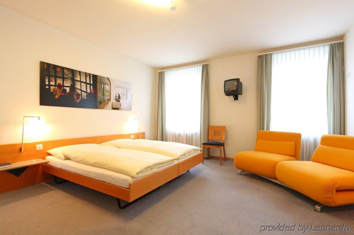 בזל Hotel Muenchnerhof חדר תמונה
