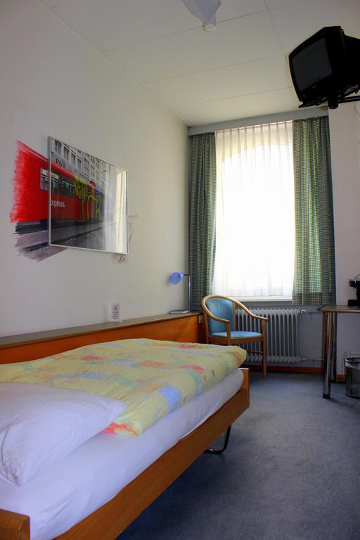 בזל Hotel Muenchnerhof מראה חיצוני תמונה