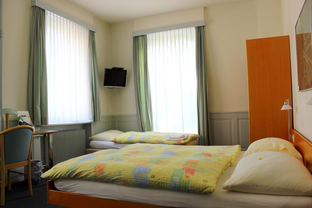בזל Hotel Muenchnerhof מראה חיצוני תמונה