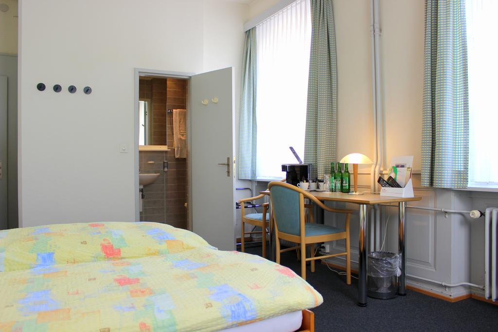 בזל Hotel Muenchnerhof מראה חיצוני תמונה