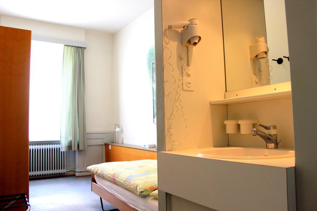בזל Hotel Muenchnerhof מראה חיצוני תמונה