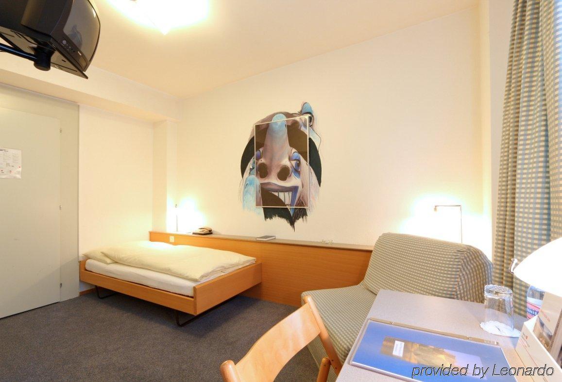 בזל Hotel Muenchnerhof חדר תמונה
