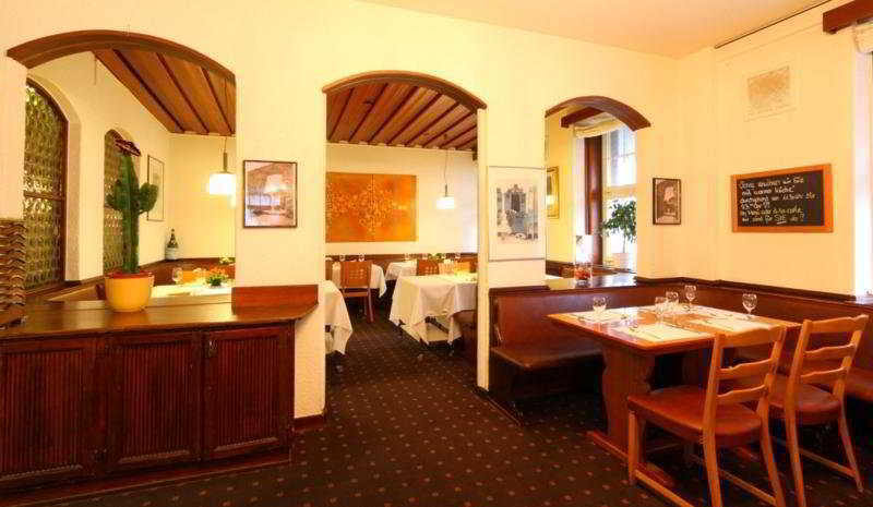 בזל Hotel Muenchnerhof מסעדה תמונה